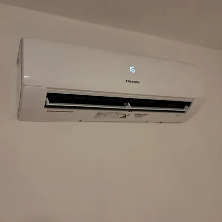 Center Regina Elena 49 King *